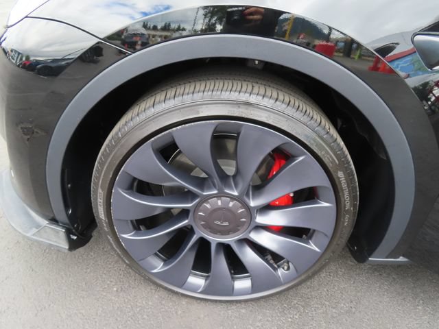 Used 2025 Tesla Model Y Performance AWD/4WD image 8
