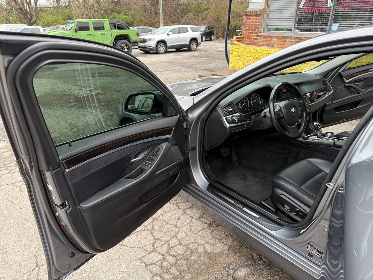 Used 2015 BMW 535i 535i 4dr Sedan image 9