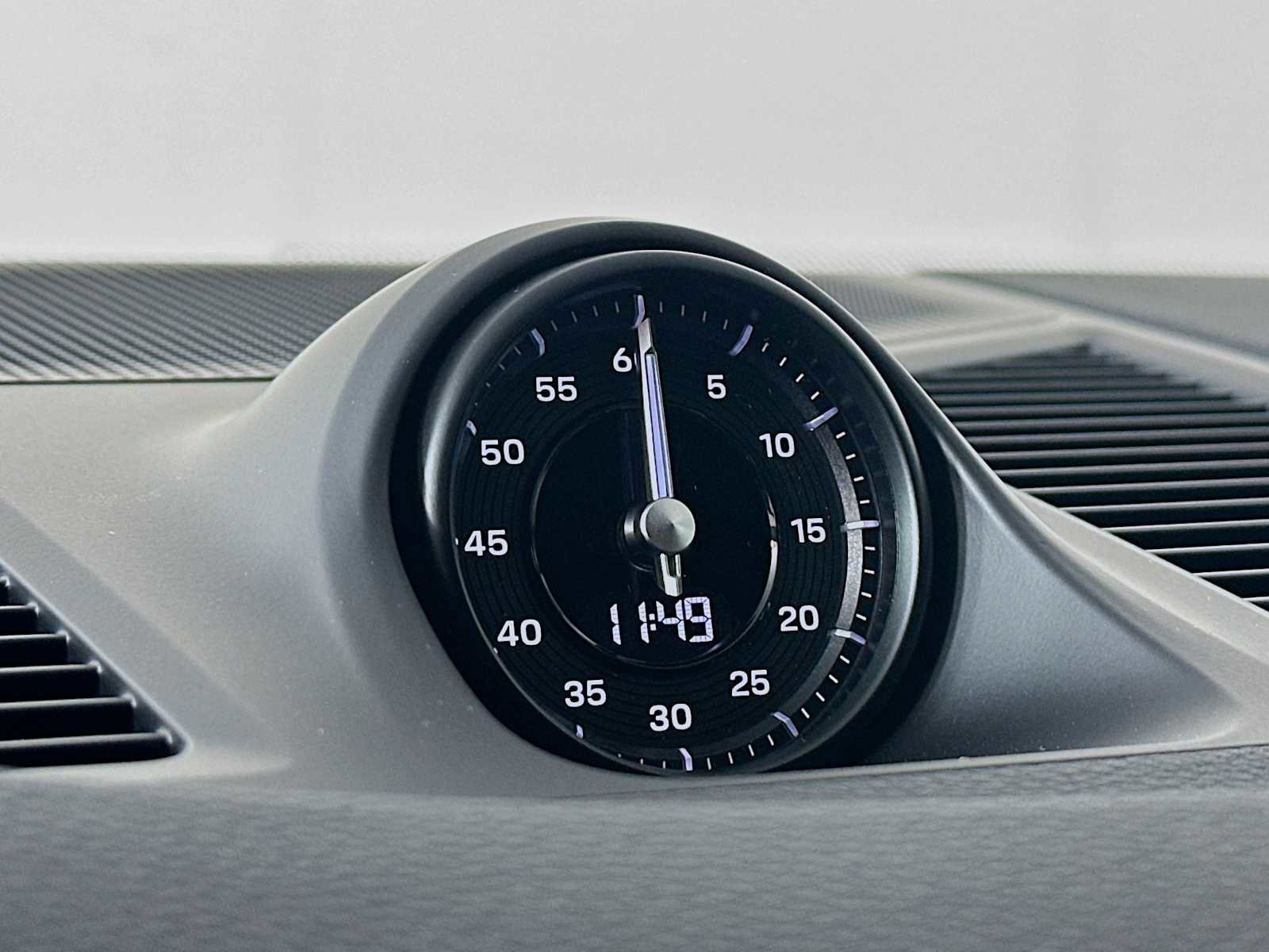 New 2026 Porsche Cayenne Coupe image 16