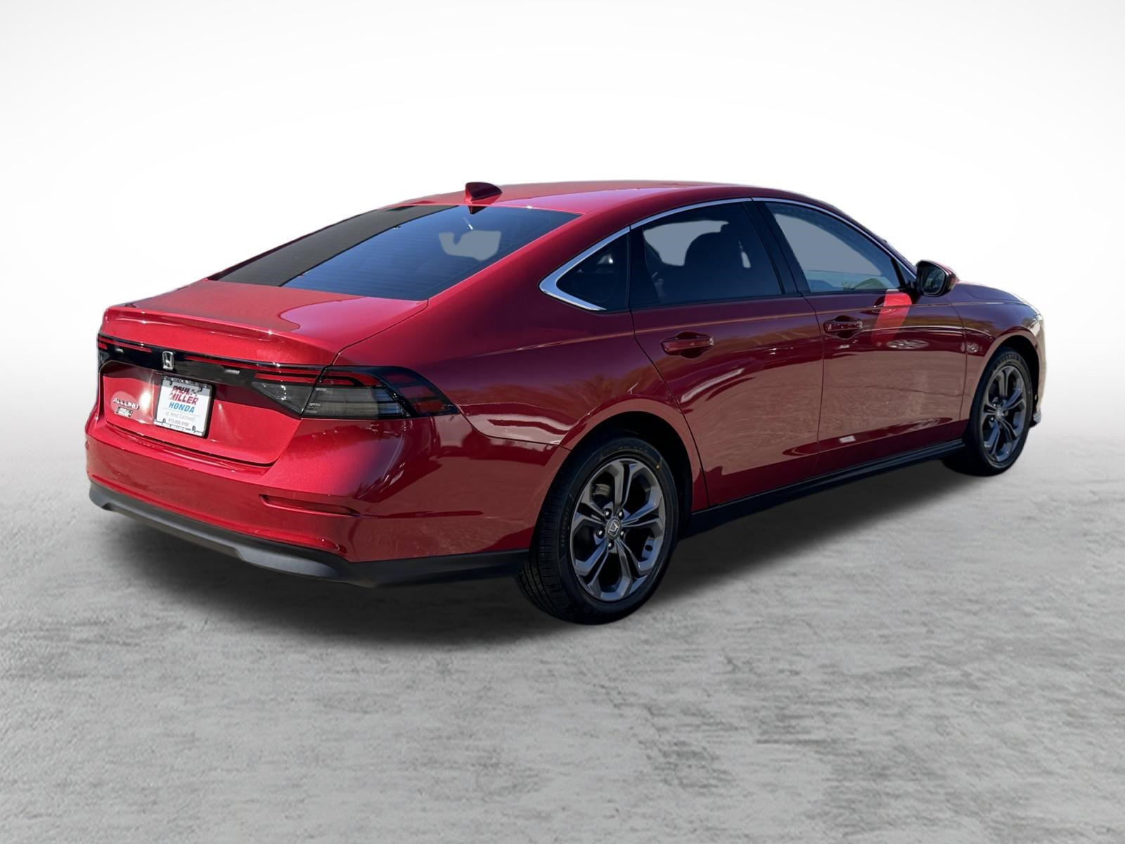 Certified 2023 Honda Accord EX image 6