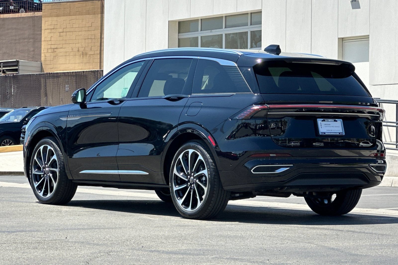 Used 2024 Lincoln Nautilus Black Label AWD/4WD image 5