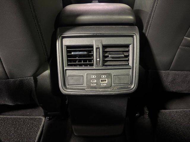 Used 2025 Subaru Forester Premium AWD/4WD image 34