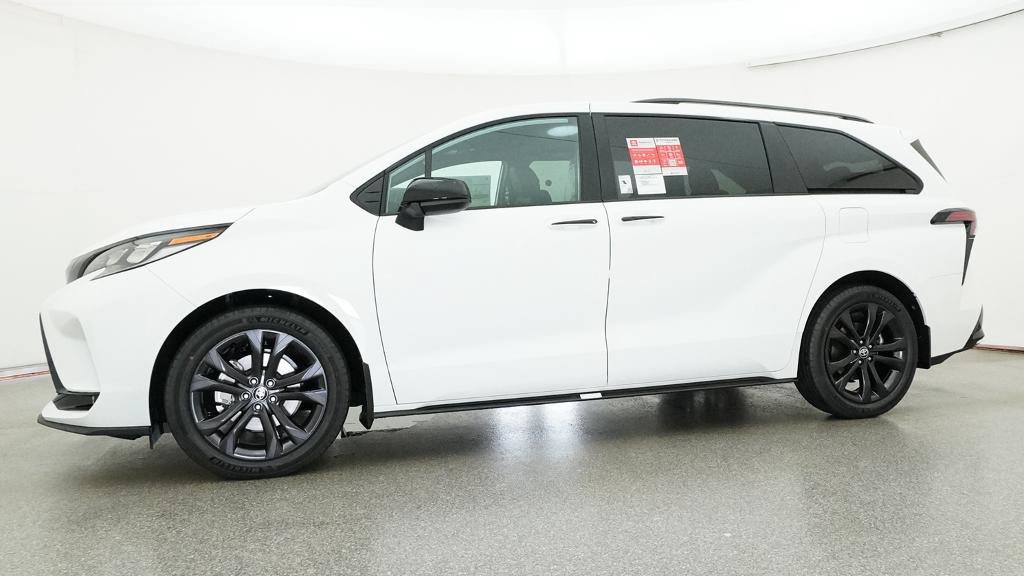 New 2026 Toyota Sienna XSE FWD image 21