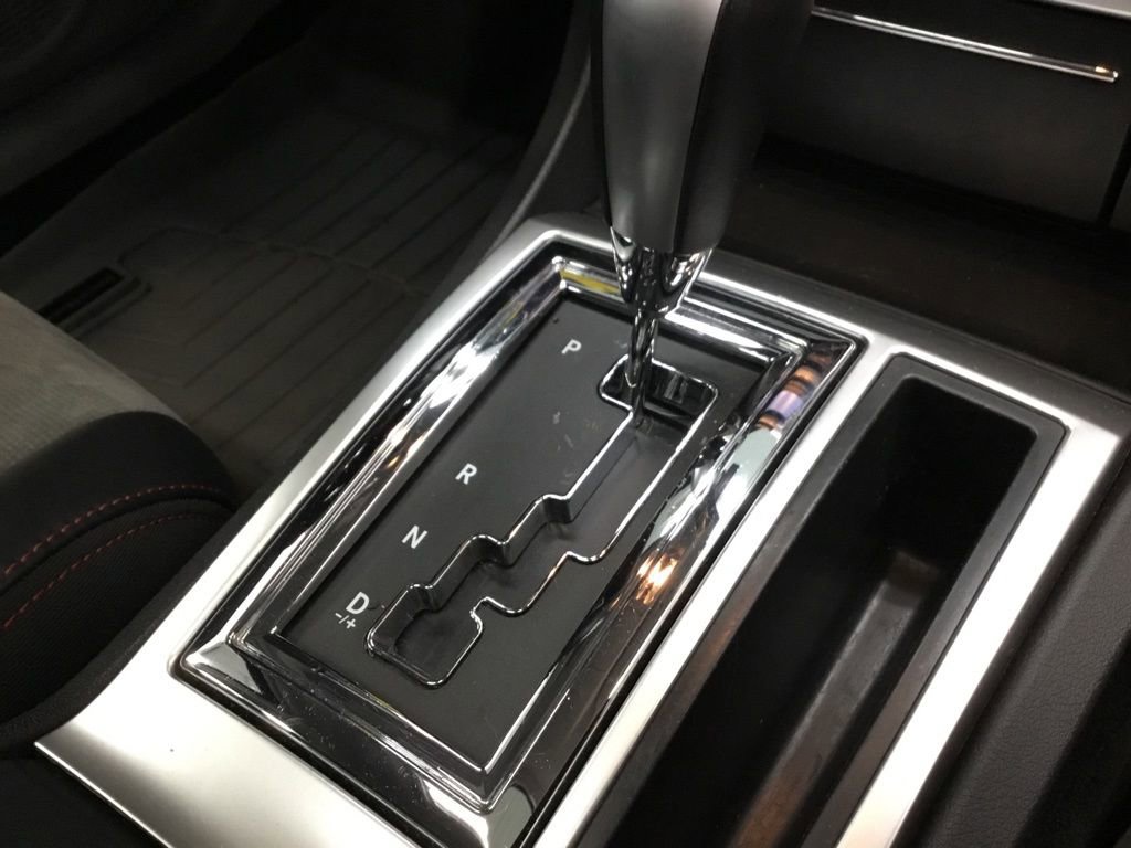 Used 2006 Dodge Charger SRT8 w/ SRT Option Group III image 38