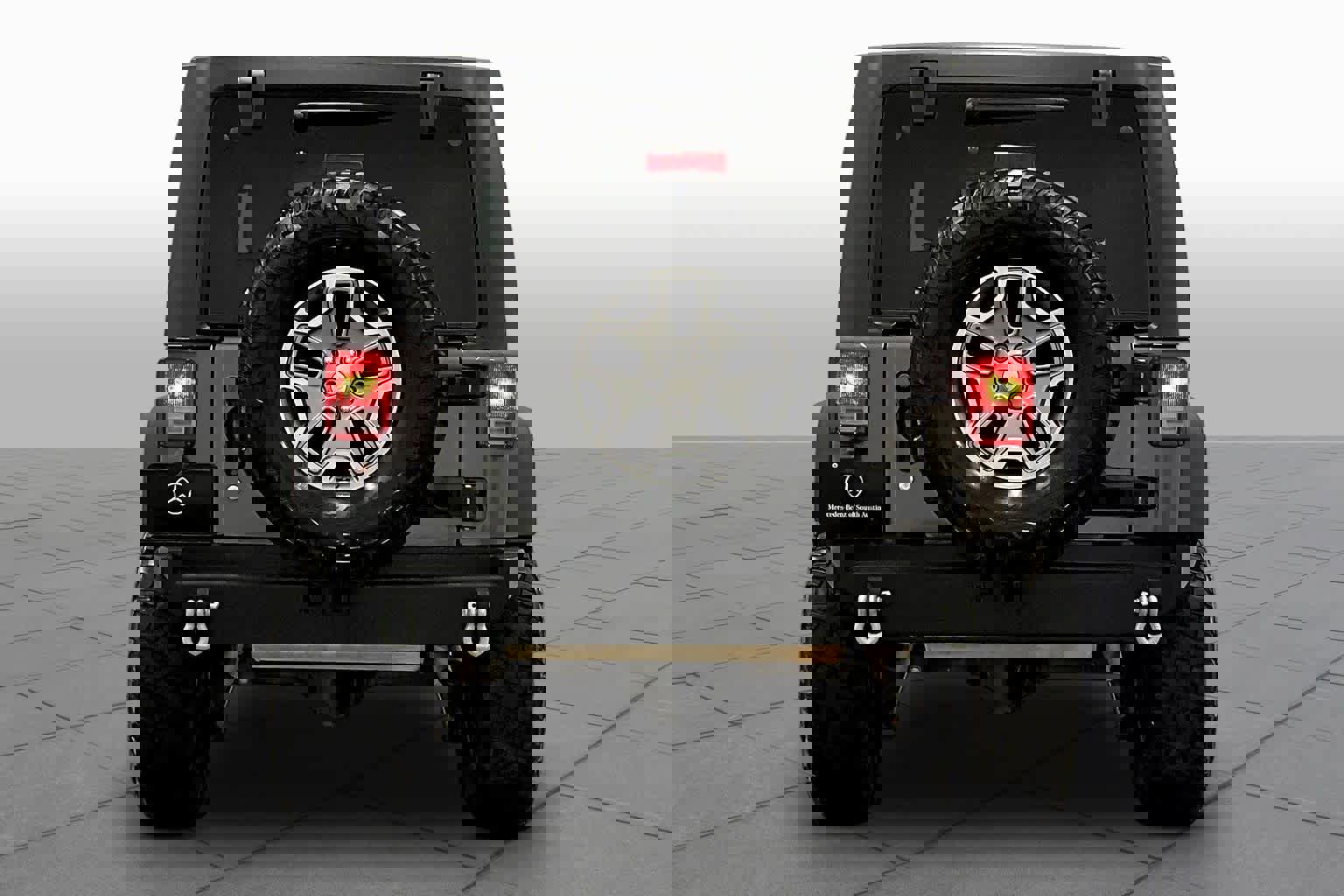 Used 2017 Jeep Wrangler Unlimited Rubicon w/ Connectivity Group image 5