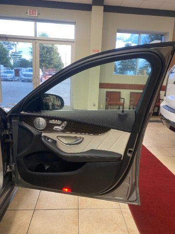 Used 2015 Mercedes-Benz C 400 4MATIC w/ Multimedia Package image 11