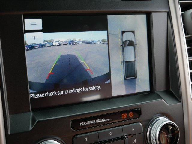 Used 2021 Ford F350 Platinum w/ Tremor Off-Road Package AWD/4WD image 30
