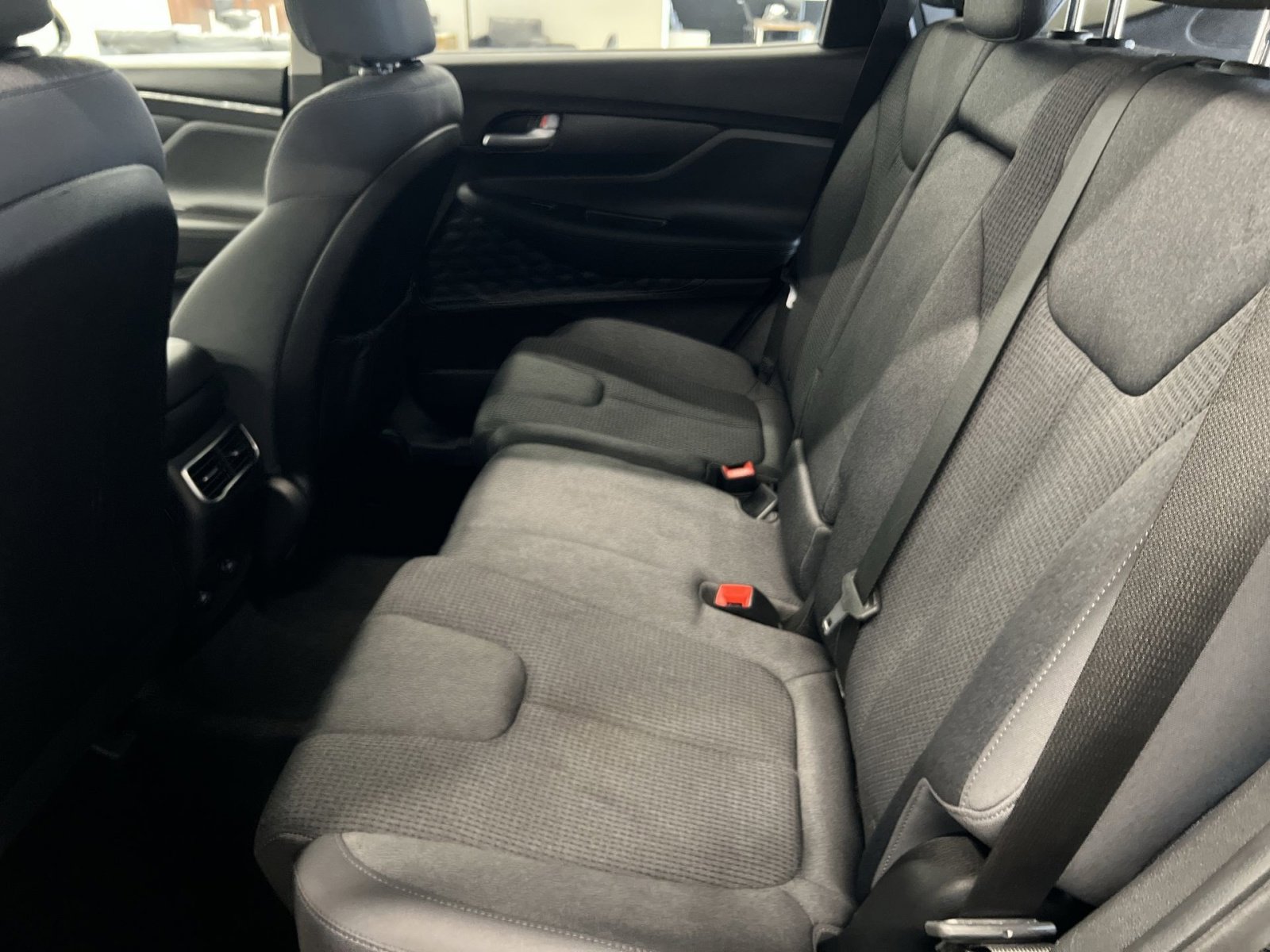 Used 2023 Hyundai Santa Fe SEL image 22