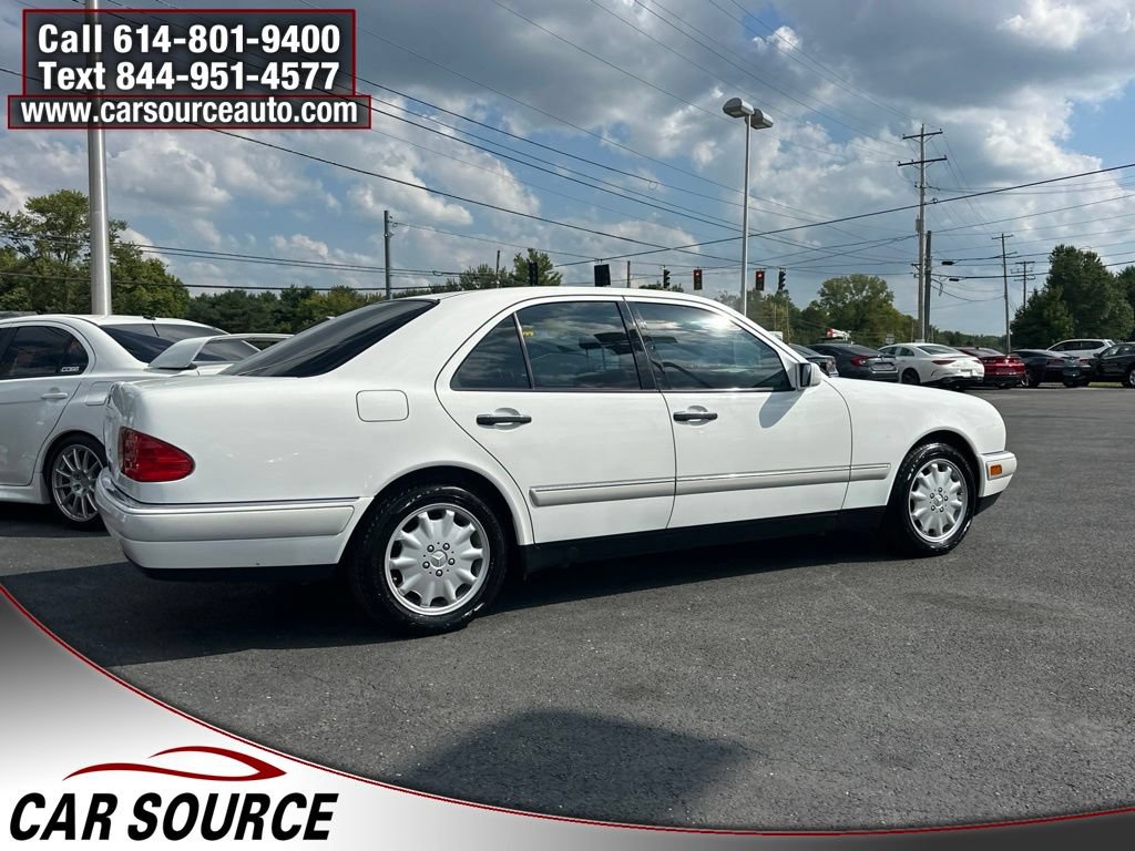 Used 1996 Mercedes-Benz E 320 Sedan image 9
