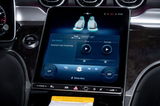 Certified 2026 Mercedes-Benz GLC 300 4MATIC image 16