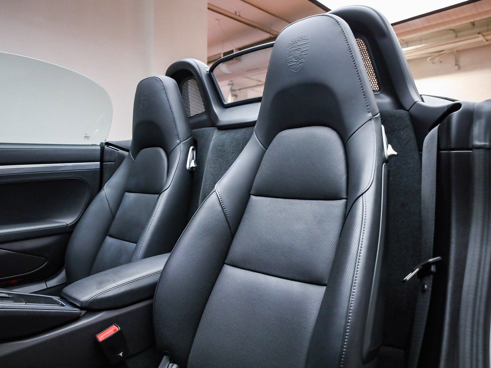 Used 2025 Porsche 718 Boxster S image 5