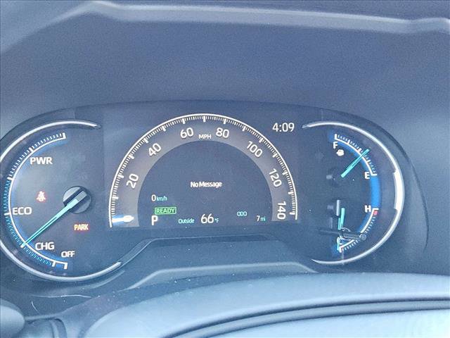 New 2025 Toyota RAV4 LE image 10