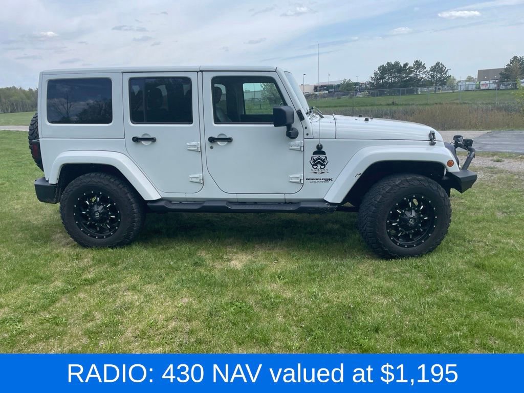 Used 2018 Jeep Wrangler Unlimited Sahara w/ Connectivity Group AWD/4WD image 7