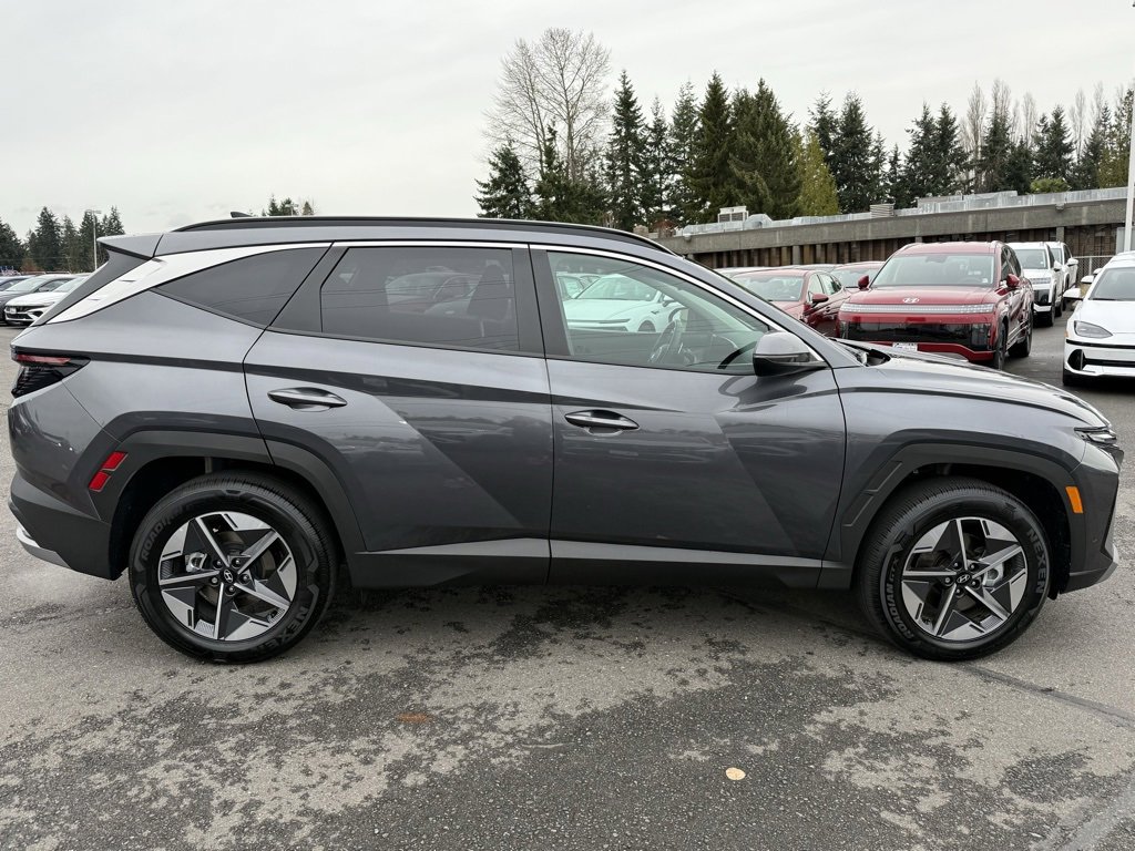 Certified 2025 Hyundai Tucson SEL image 6
