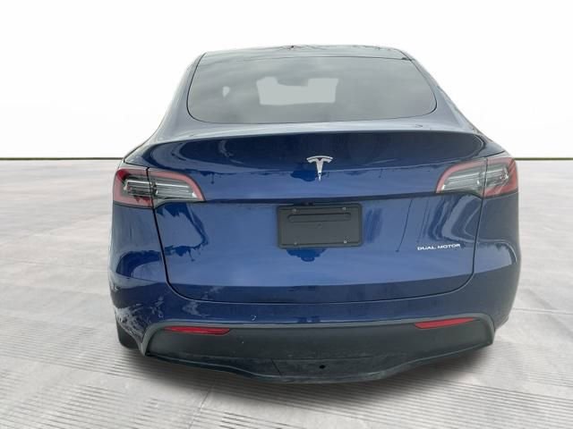 Used 2021 Tesla Model Y Long Range image 5