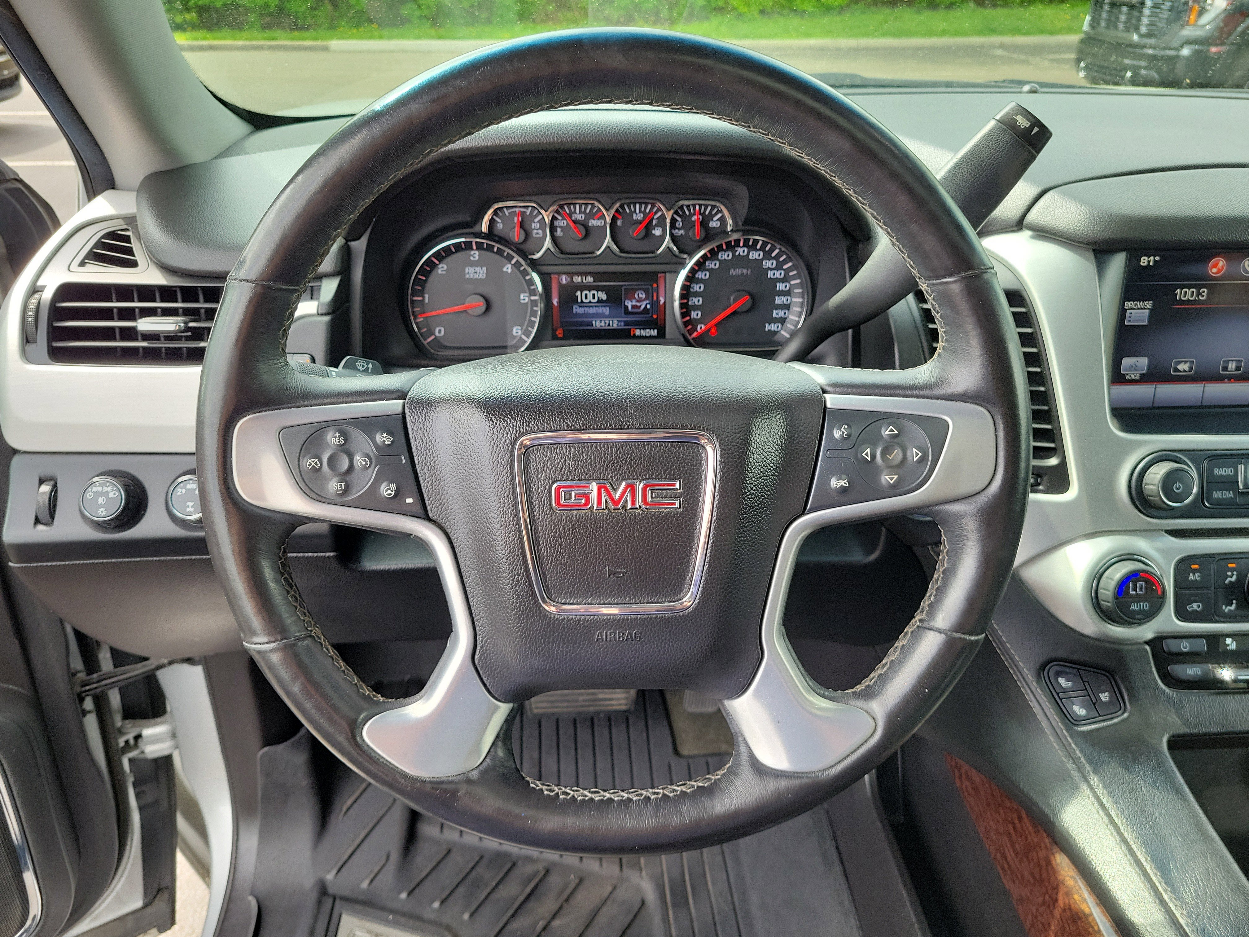 Used 2015 GMC Yukon SLT image 23