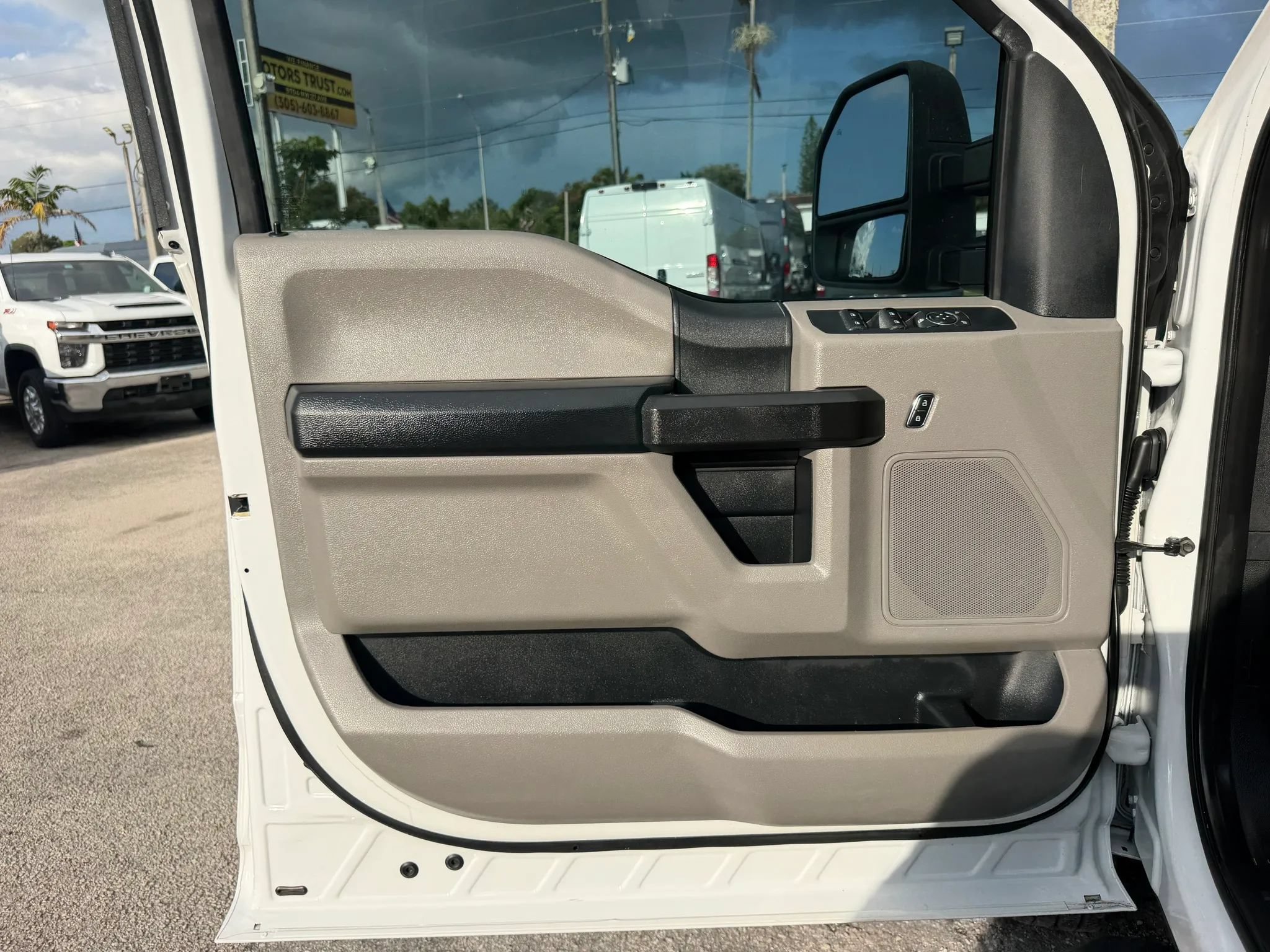 Used 2019 Ford F450 XL w/ Power Equipment Group AWD/4WD image 11
