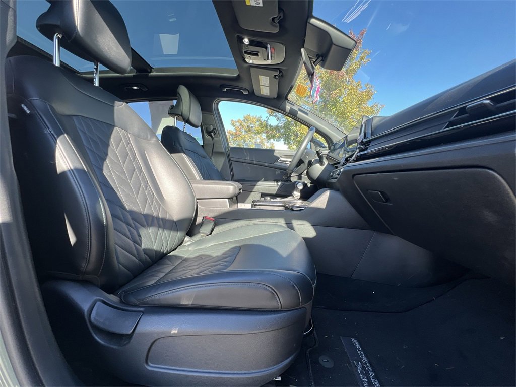 Used 2023 Kia Sportage X-Line w/ X-Line Premium Package image 24