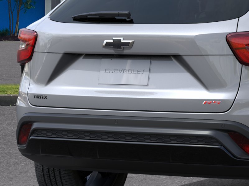 New 2026 Chevrolet Trax RS w/ Sunroof Package FWD image 16