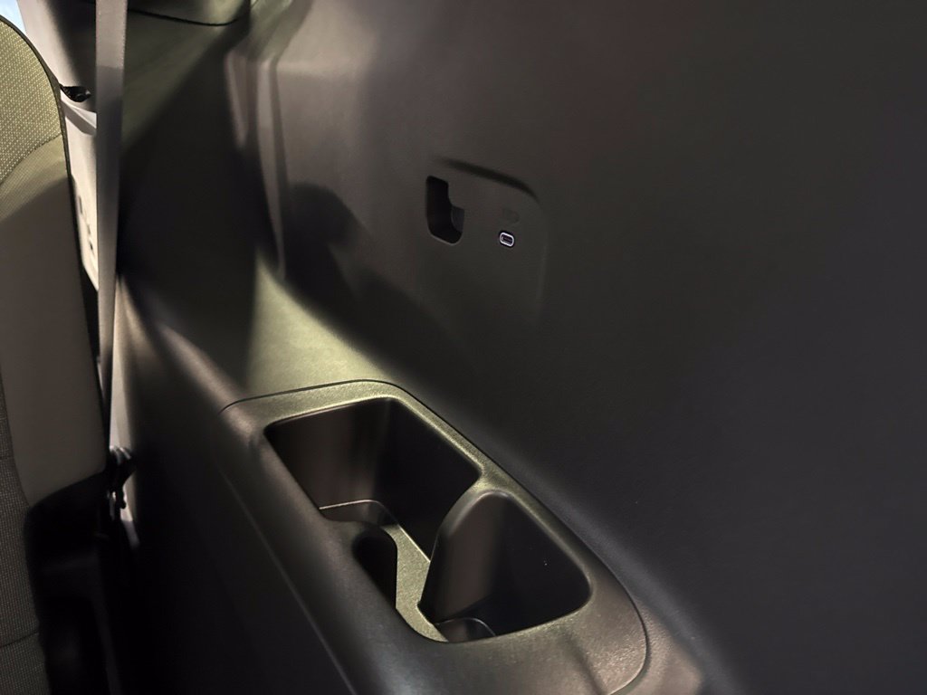 New 2026 Chevrolet Traverse LT w/ Enhanced Driving Package FWD image 39