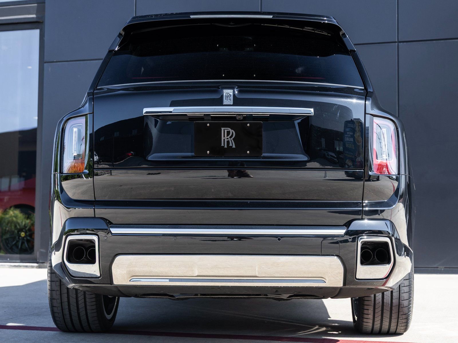 Certified 2025 Rolls-Royce Cullinan image 10