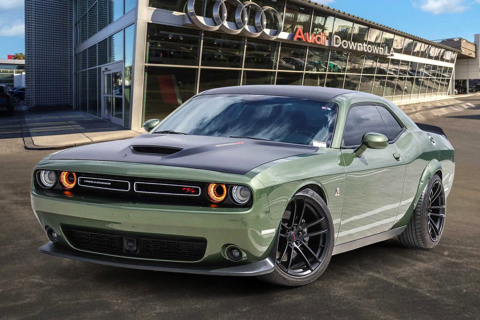 Used 2018 Dodge Challenger R/T Scat Pack w/ Leather Interior Group