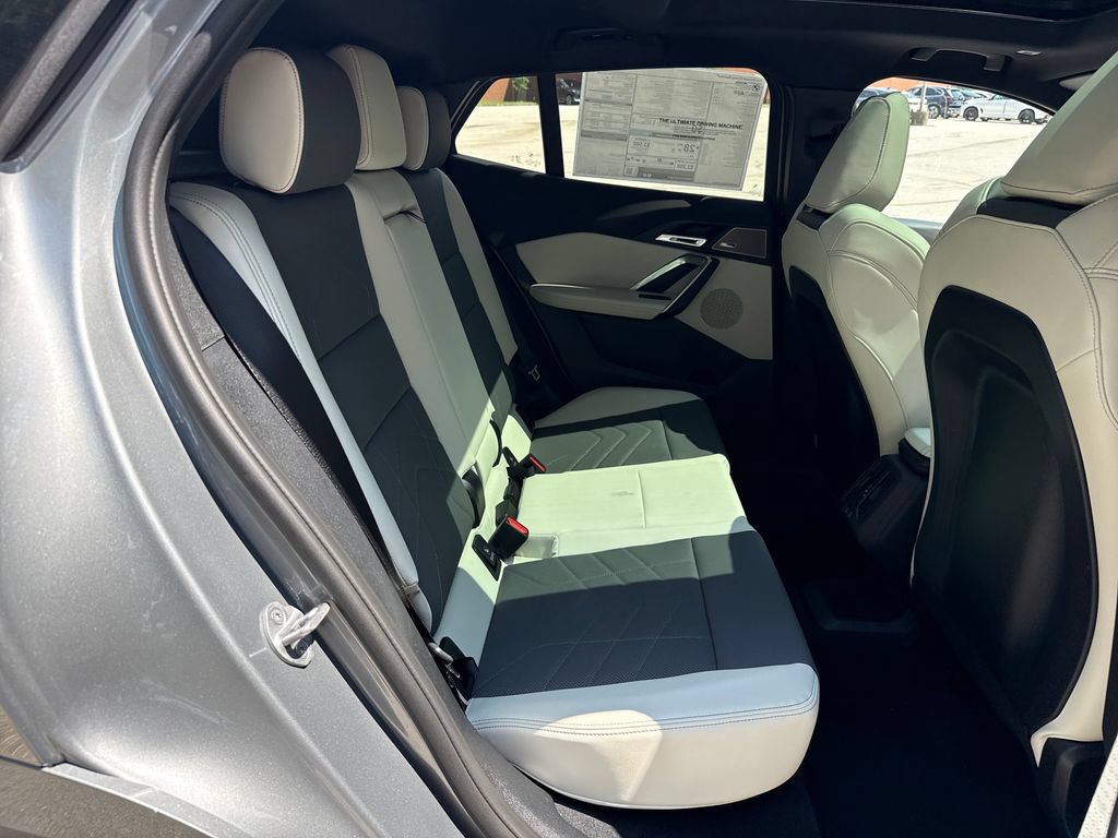New 2026 BMW X2 xDrive28i w/ Technology Package AWD/4WD image 26