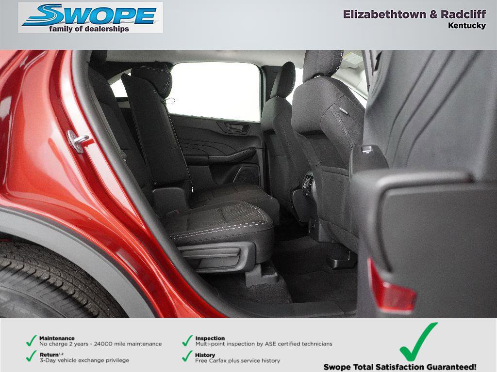 Used 2025 Ford Escape Active w/ Tech Pack #1 AWD/4WD image 9