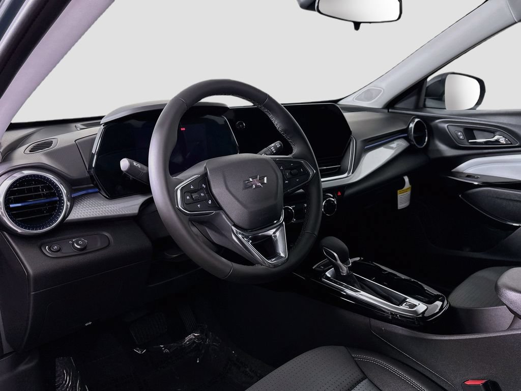 New 2026 Chevrolet Trax LT w/ Driver Confidence Package FWD image 9