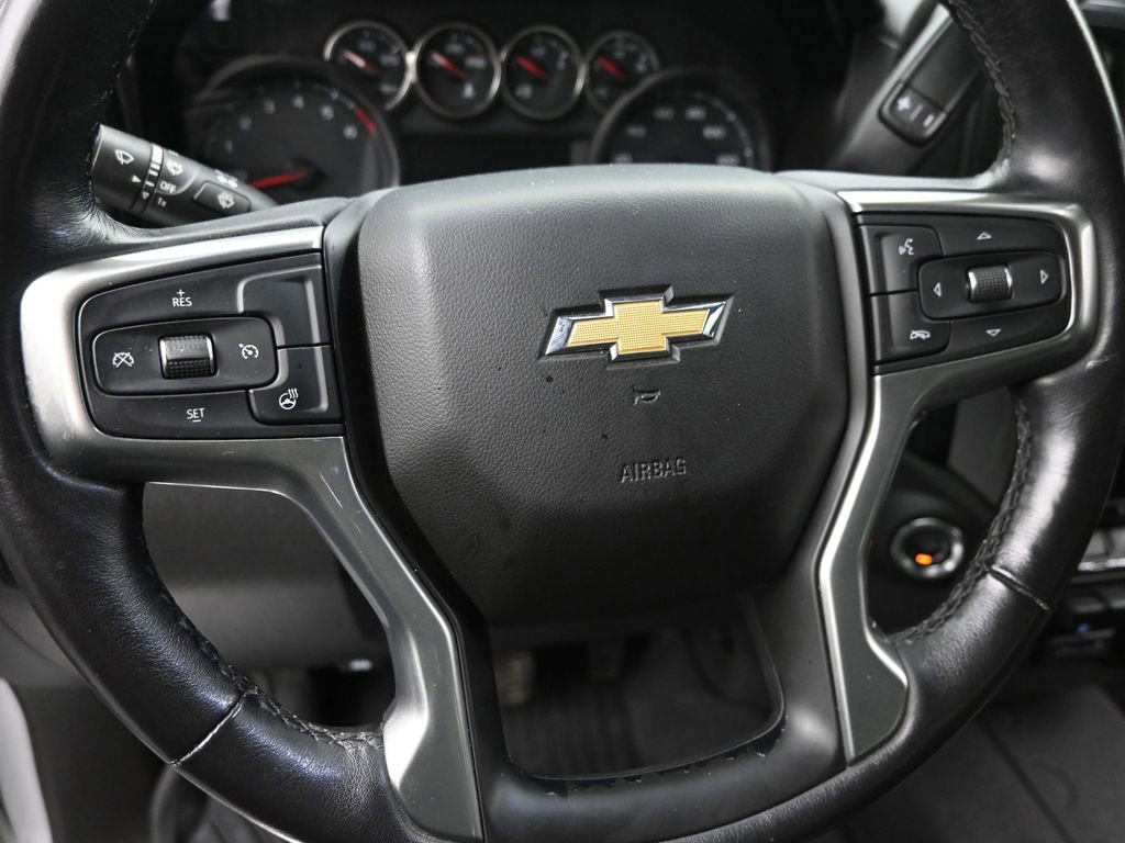Used 2021 Chevrolet Silverado 1500 LT AWD/4WD image 13