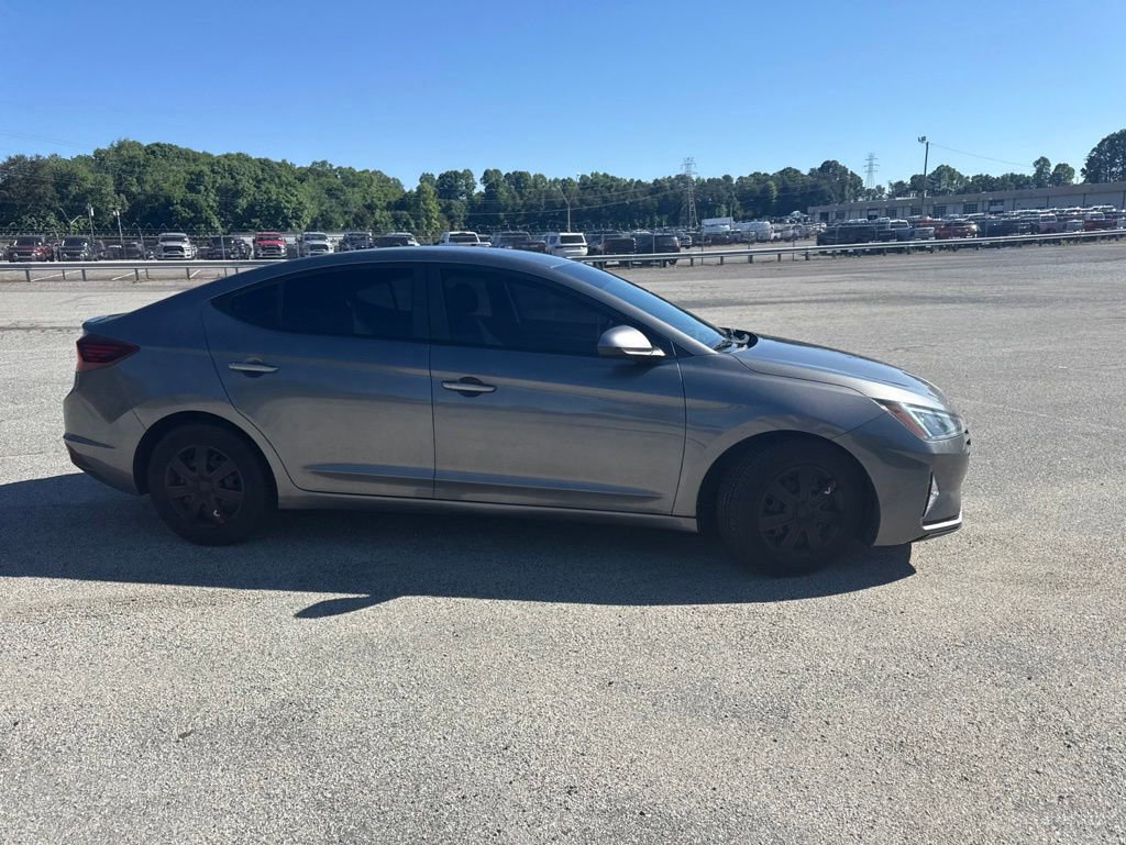 Used 2020 Hyundai Elantra SE FWD video 3