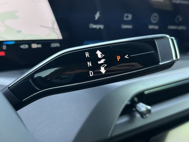 New 2026 Cadillac Vistiq Premium Luxury AWD/4WD image 14