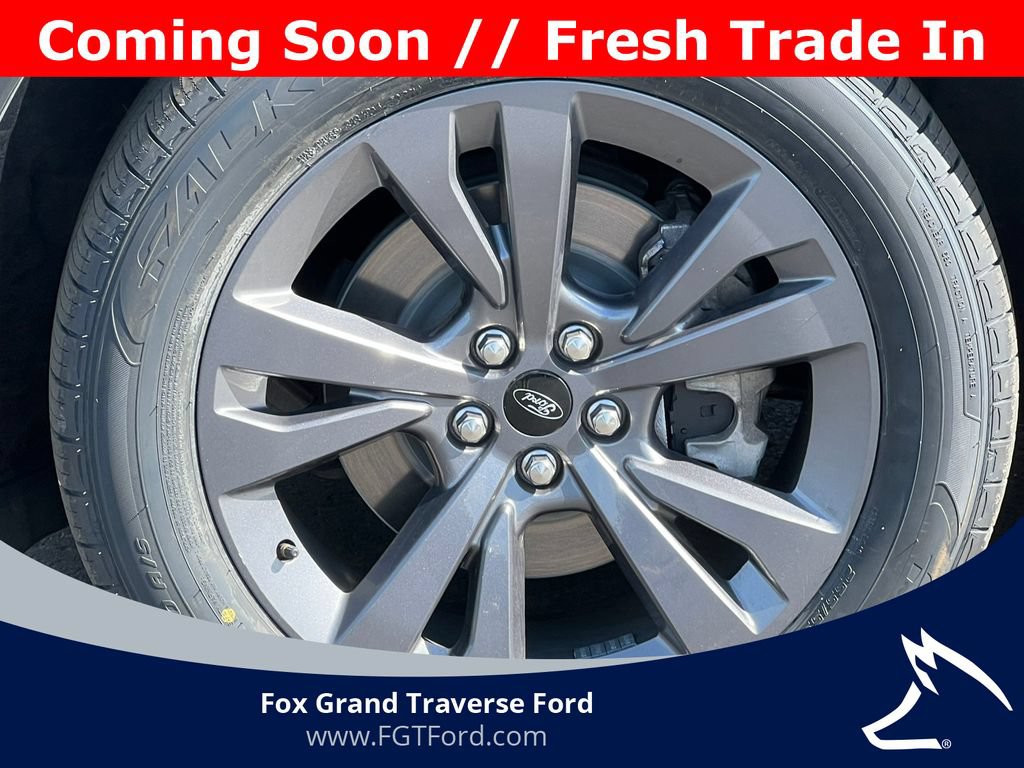 Certified 2023 Ford Explorer XLT w/ Equipment Group 202A AWD/4WD image 10