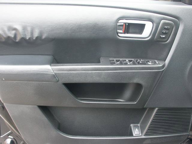 Used 2010 Honda Pilot Touring image 15