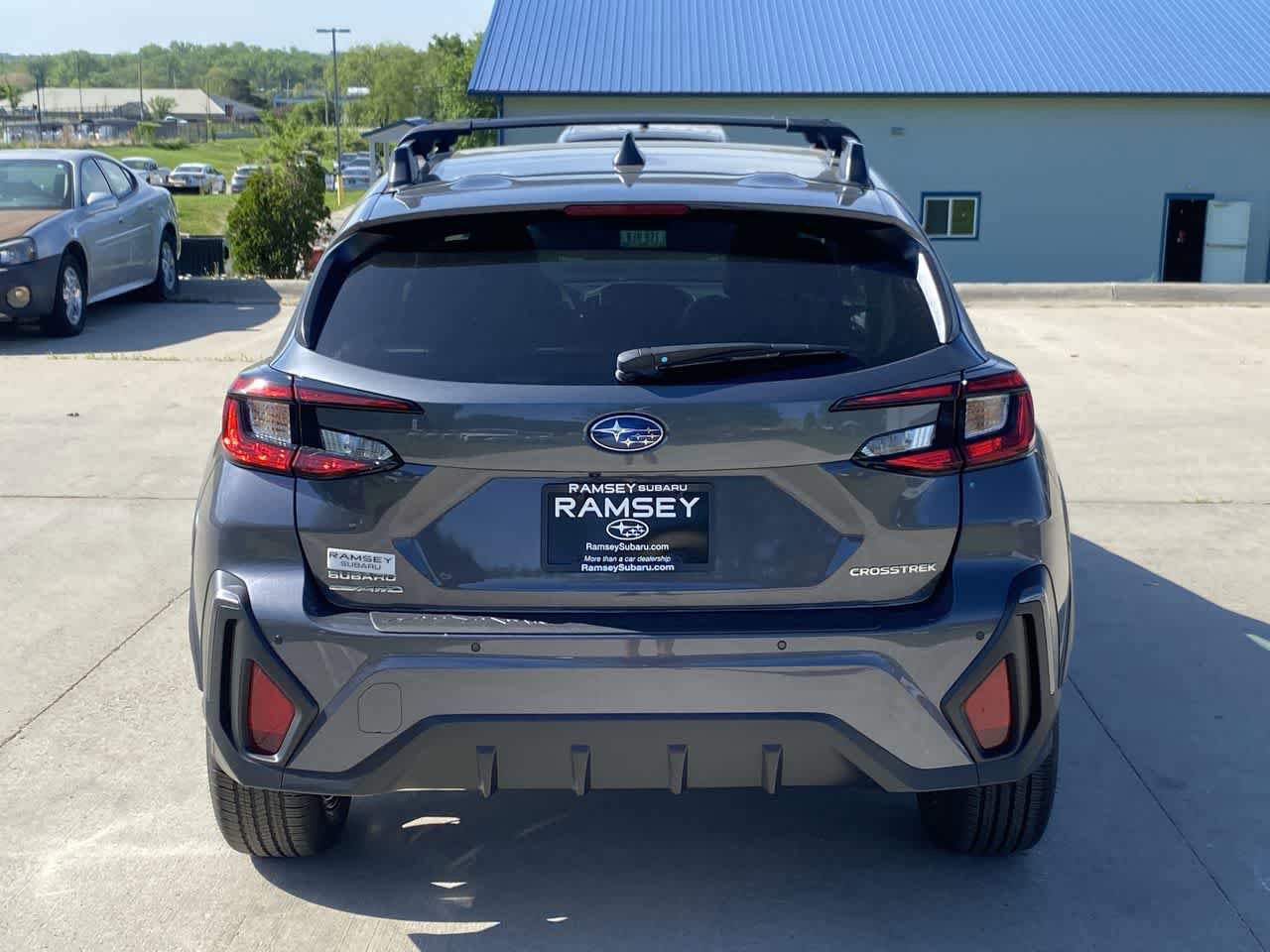 Used 2025 Subaru Crosstrek 2.5i Limited w/ Crosstrek Mirror Package image 5