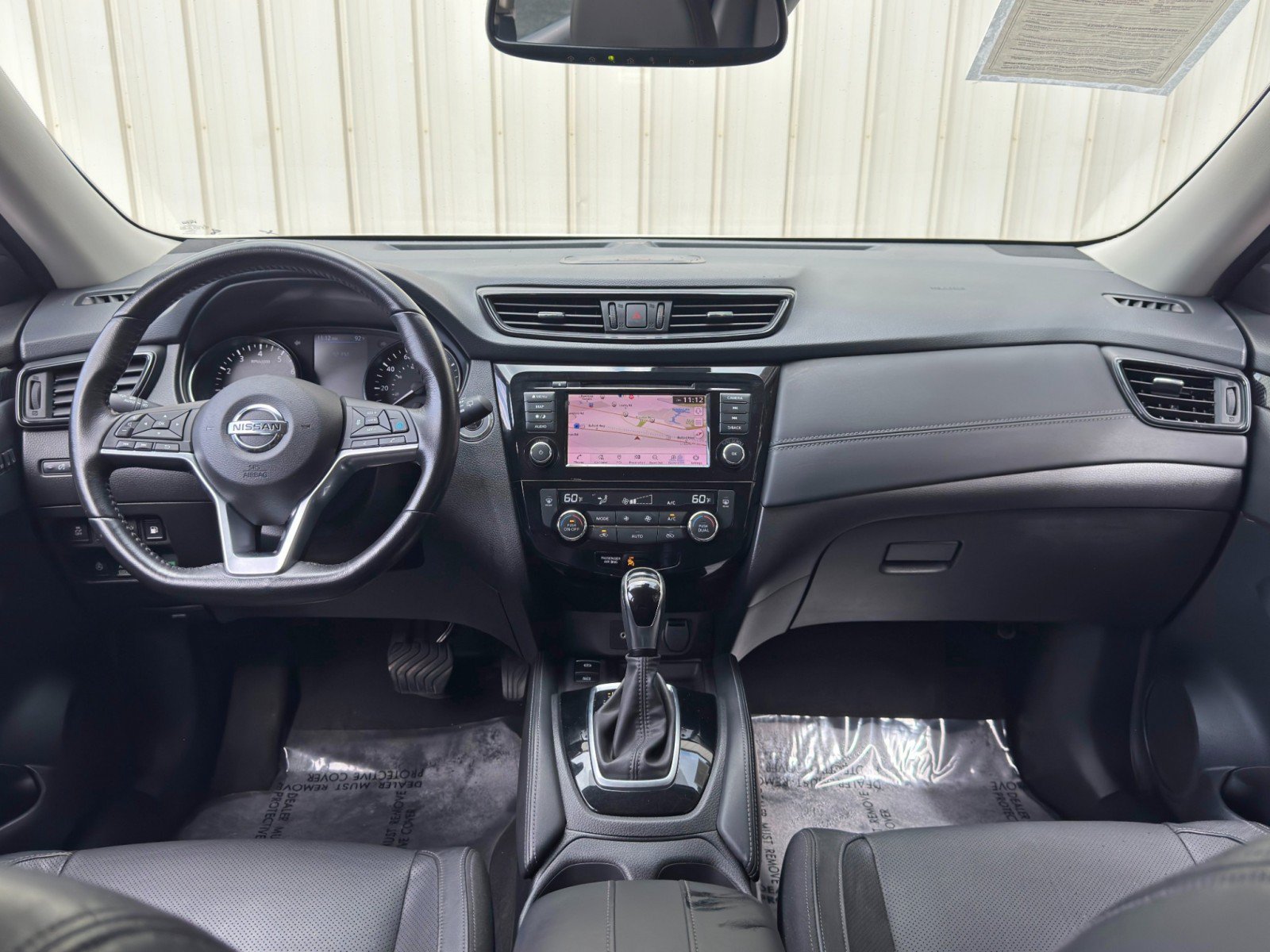 Used 2018 Nissan Rogue SL w/ Premium Package AWD/4WD image 12