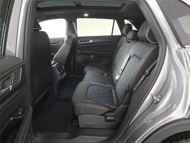 New 2025 Volkswagen Atlas Cross Sport SEL Premium R-Line image 7