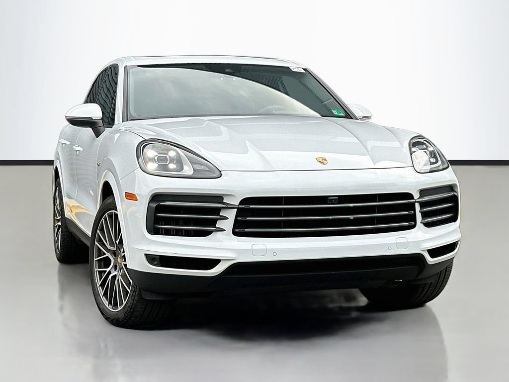 Certified 2020 Porsche Cayenne E-Hybrid AWD/4WD image 7
