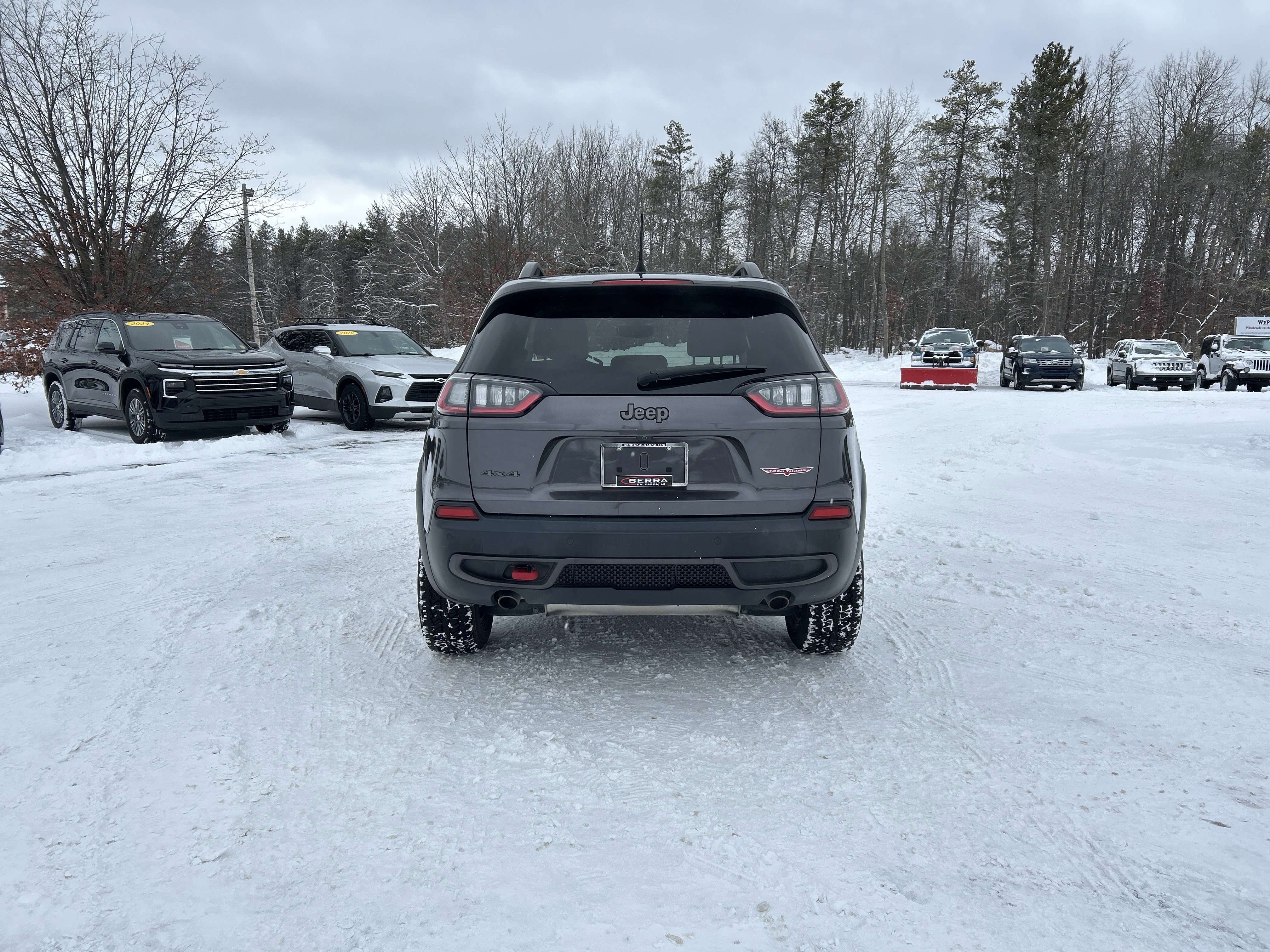 Used 2020 Jeep Cherokee Trailhawk w/ Comfort & Convenience Group image 4