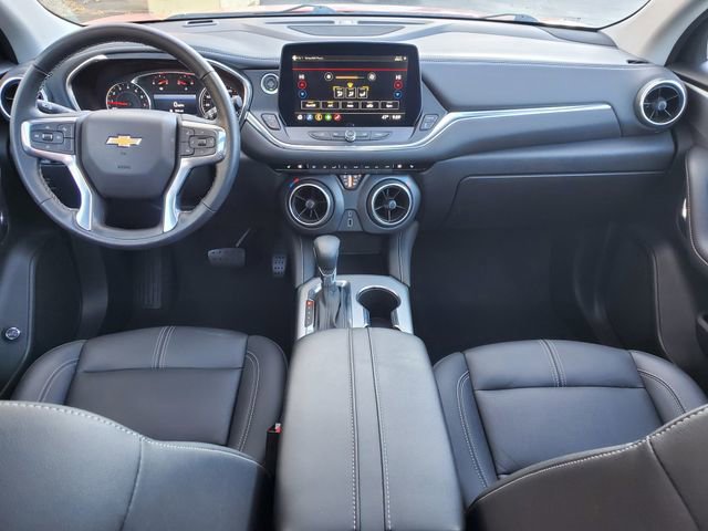 Certified 2024 Chevrolet Blazer LT w/ LPO, Black Grille Bar Package image 15