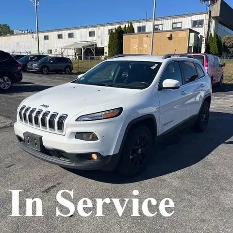 Used 2016 Jeep Cherokee Latitude w/ Cold Weather Group