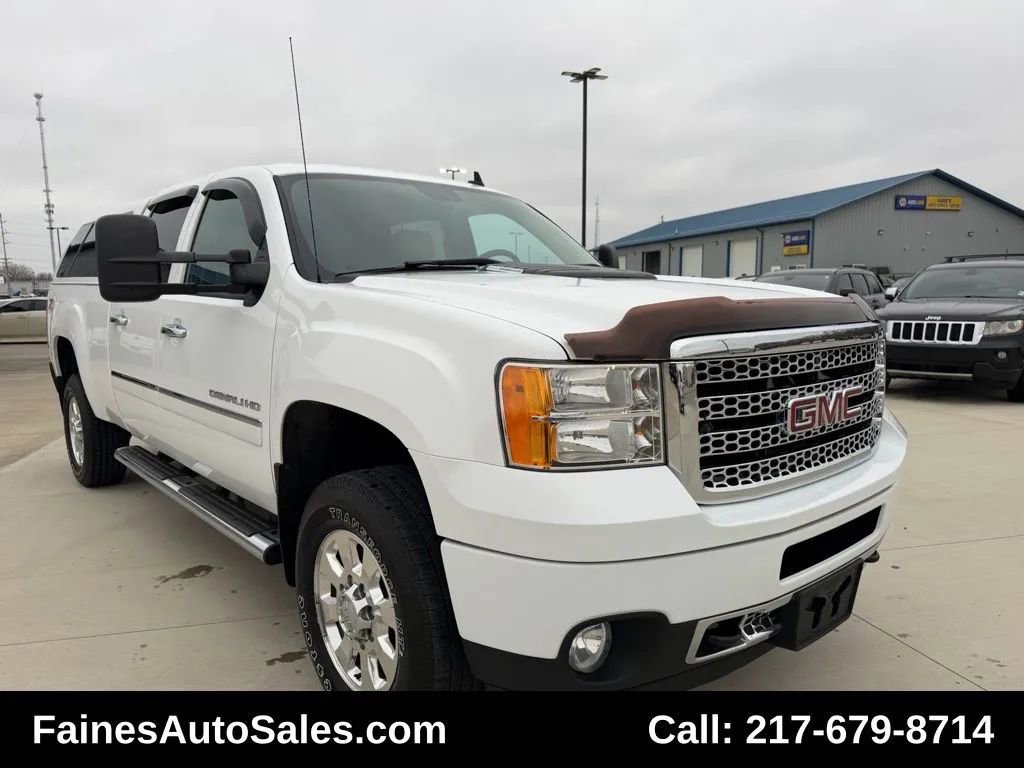 Used 2014 GMC Sierra 3500 Denali w/ Snow Plow Prep Package image 16