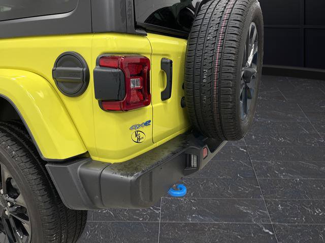 Used 2023 Jeep Wrangler Unlimited Sahara w/ Cold Weather Group image 33