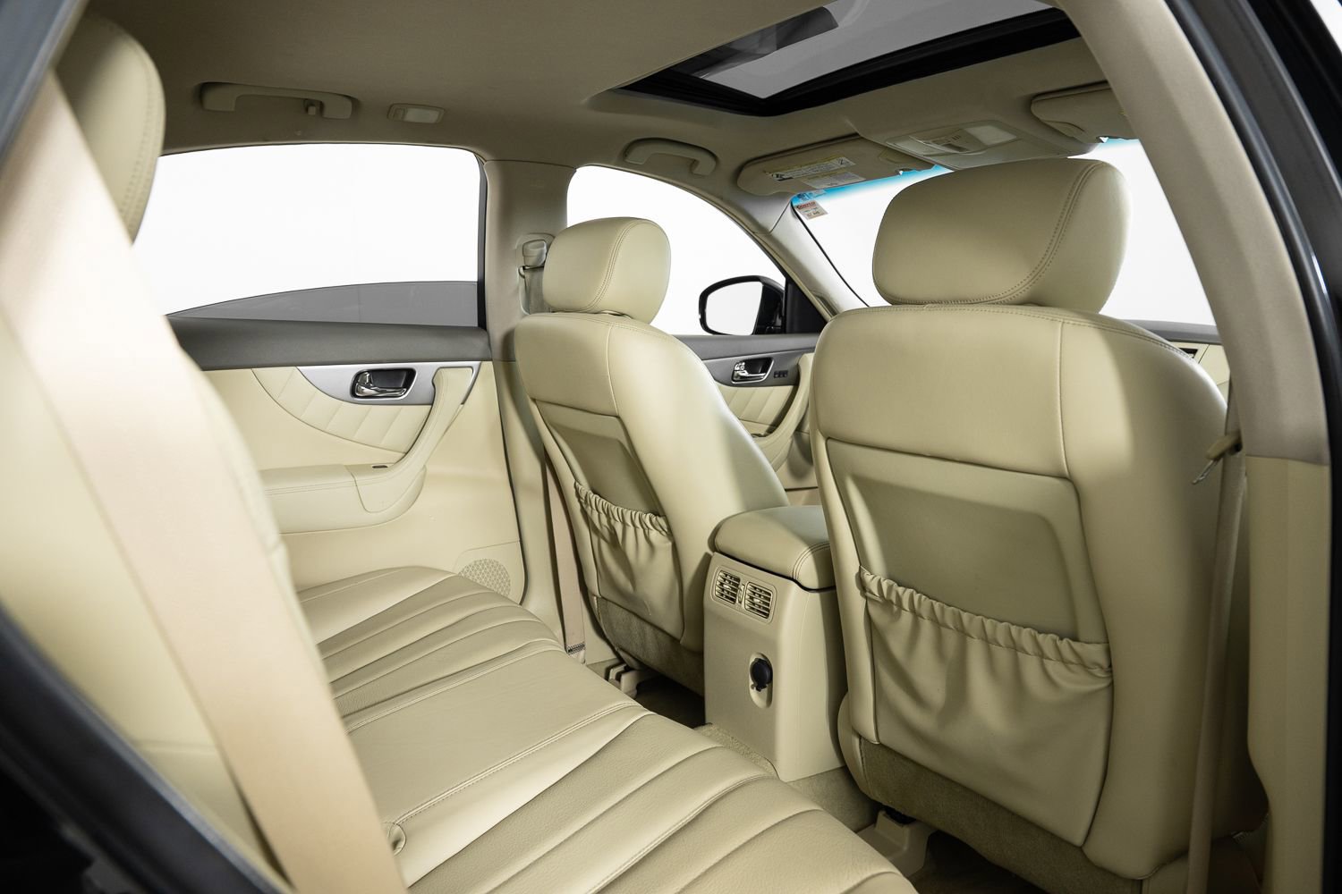 Used 2014 INFINITI QX70 AWD w/ Premium Package image 22