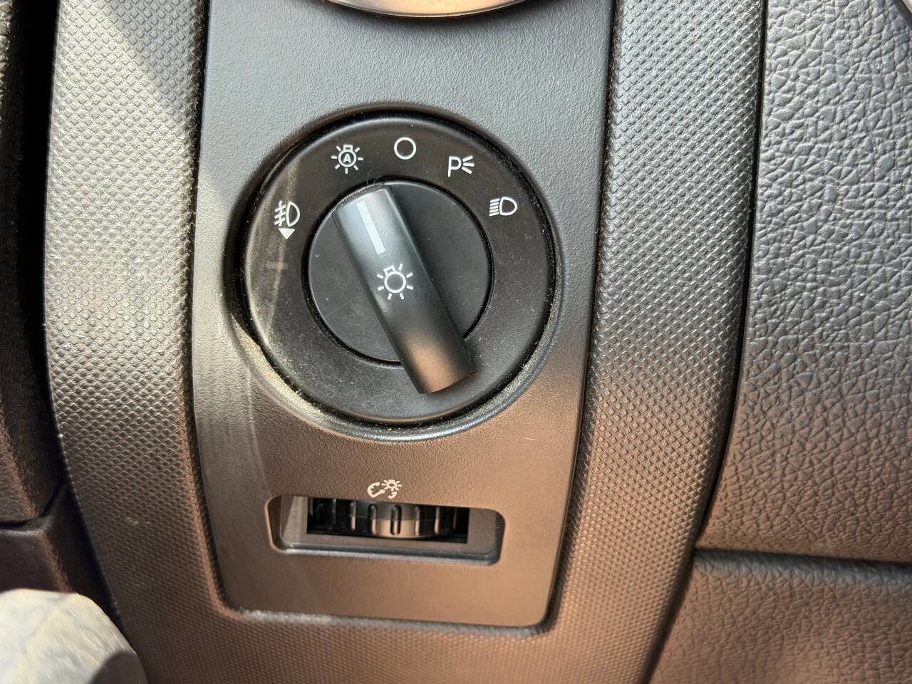 Used 2008 Mercury Mountaineer AWD image 19