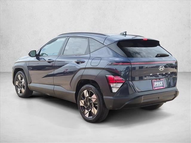 Used 2025 Hyundai Kona SEL FWD image 8