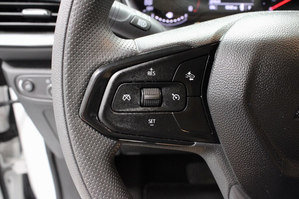 Used 2023 Chevrolet TrailBlazer LT FWD image 27