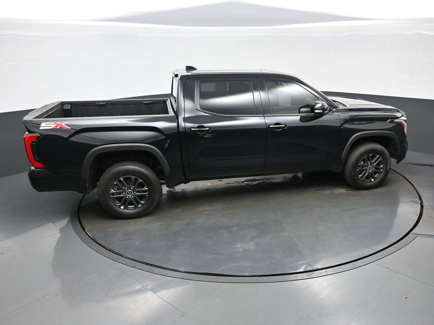 Used 2023 Toyota Tundra SR5 w/ SR5 Convenience Package AWD/4WD image 45