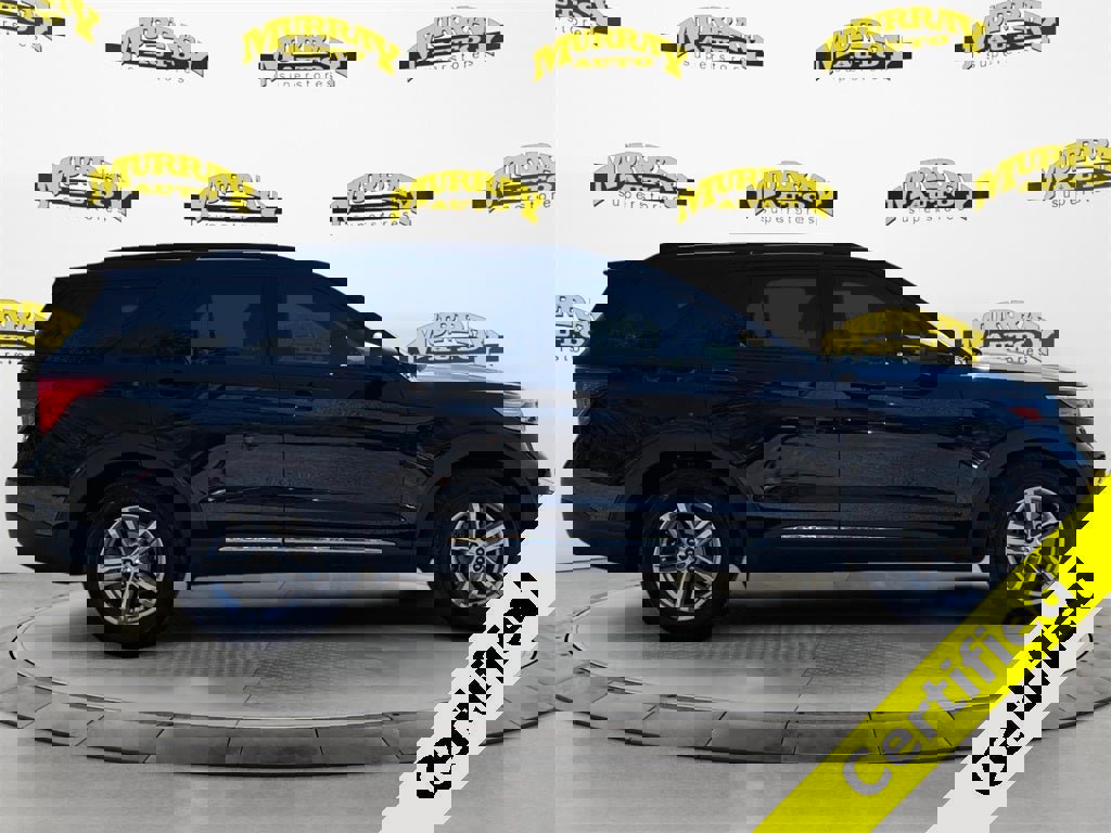 Used 2020 Ford Explorer XLT w/ Equipment Group 202A image 6