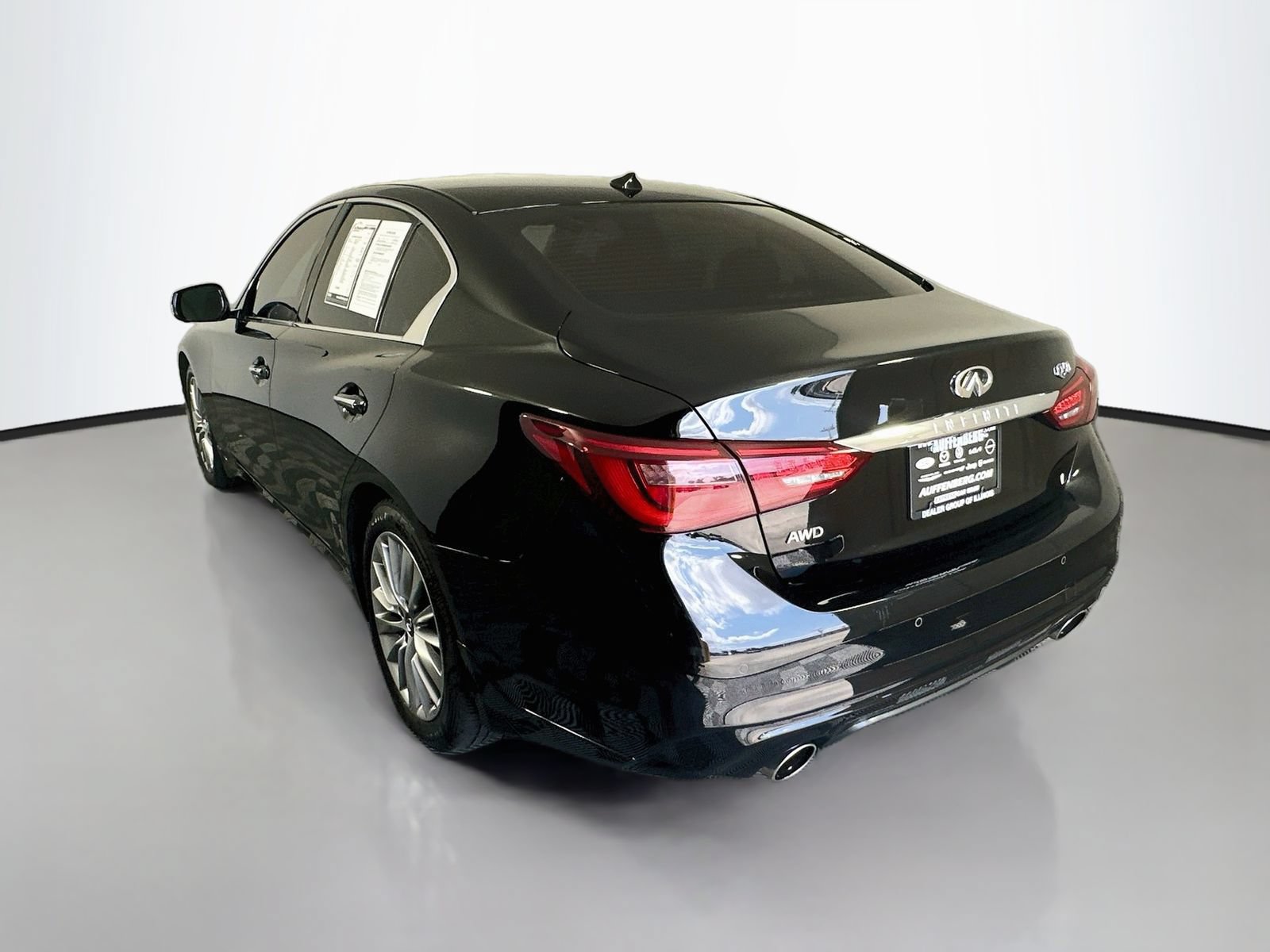 Used 2022 INFINITI Q50 Luxe w/ Cargo Package AWD/4WD image 5